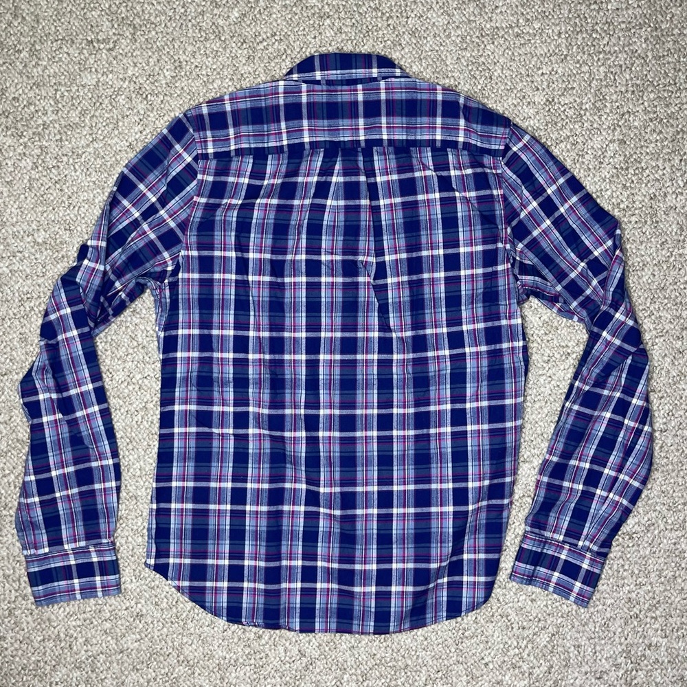 Untuckit shirt - Picture 8 of 8